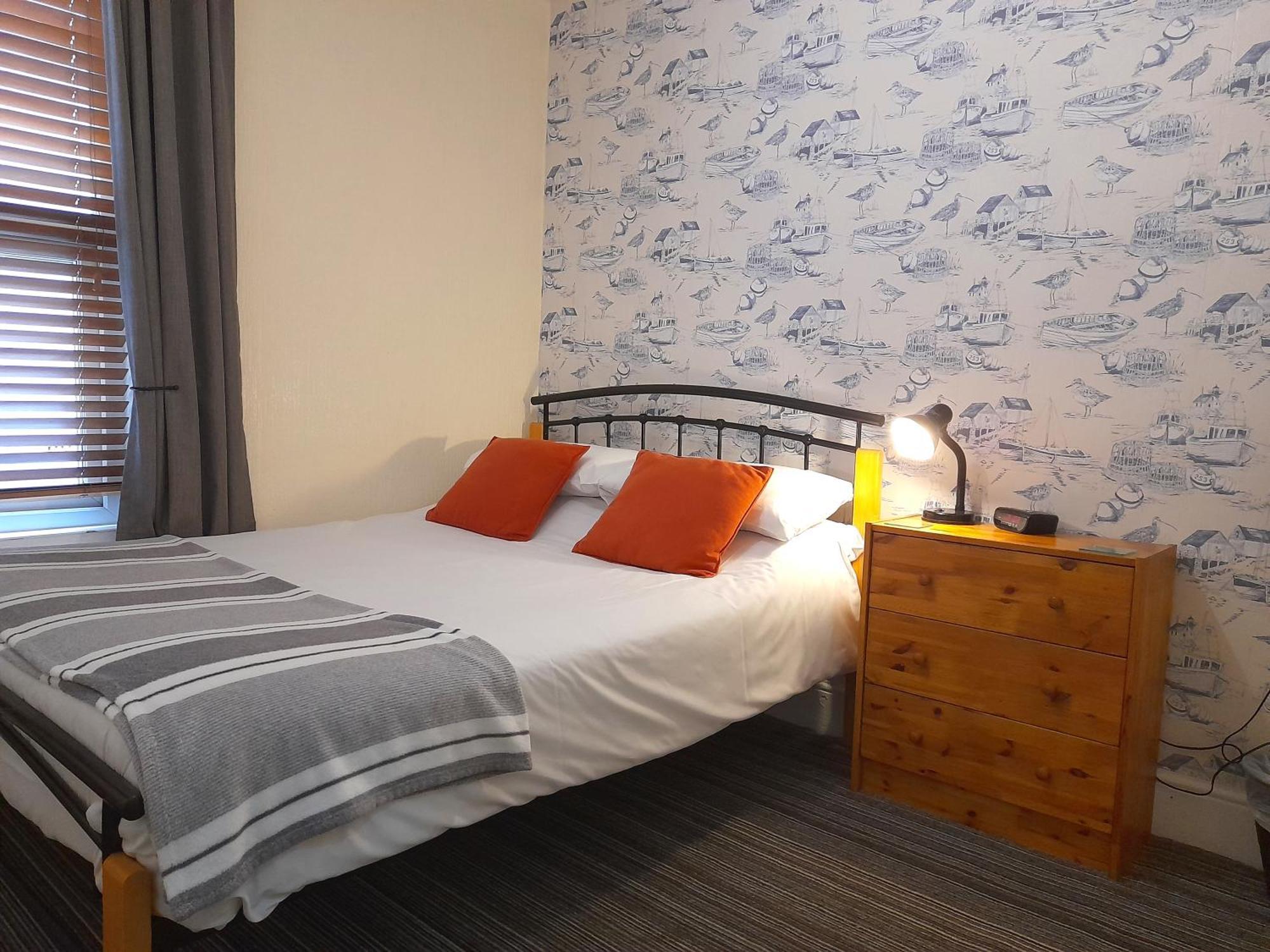 Phoenix Guest house 2*