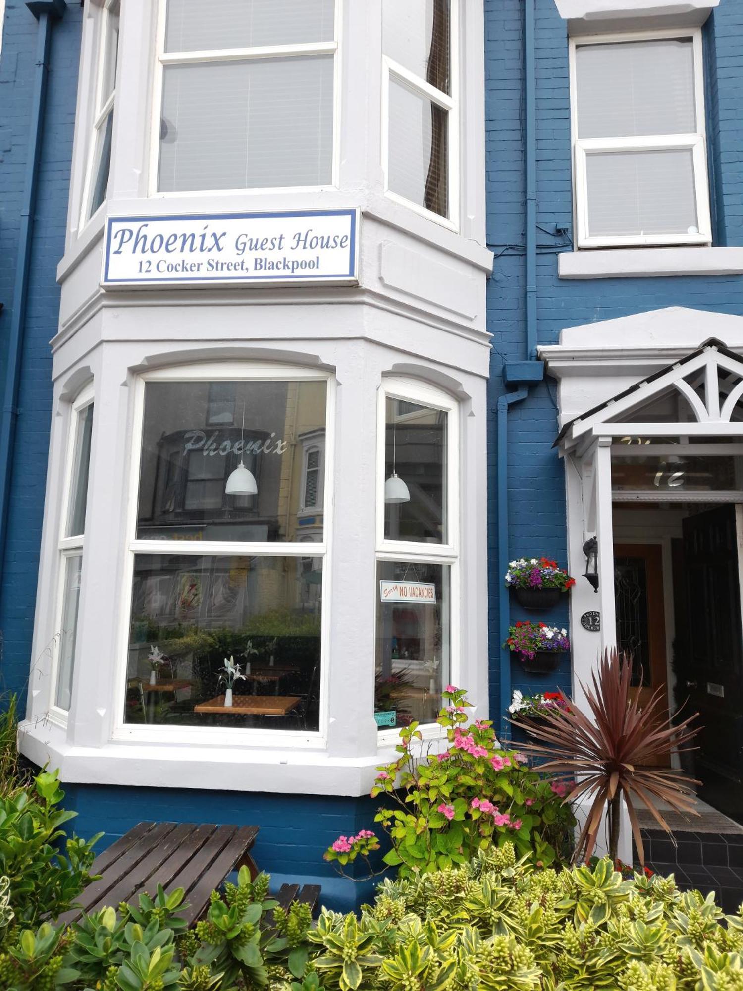 Phoenix Guest house 2*