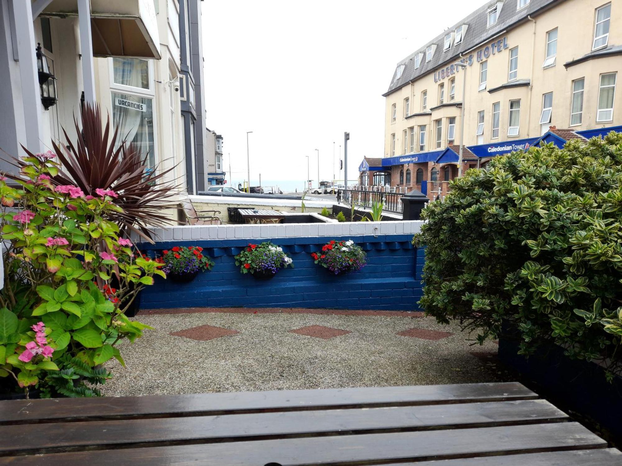 Phoenix Guest house Blackpool