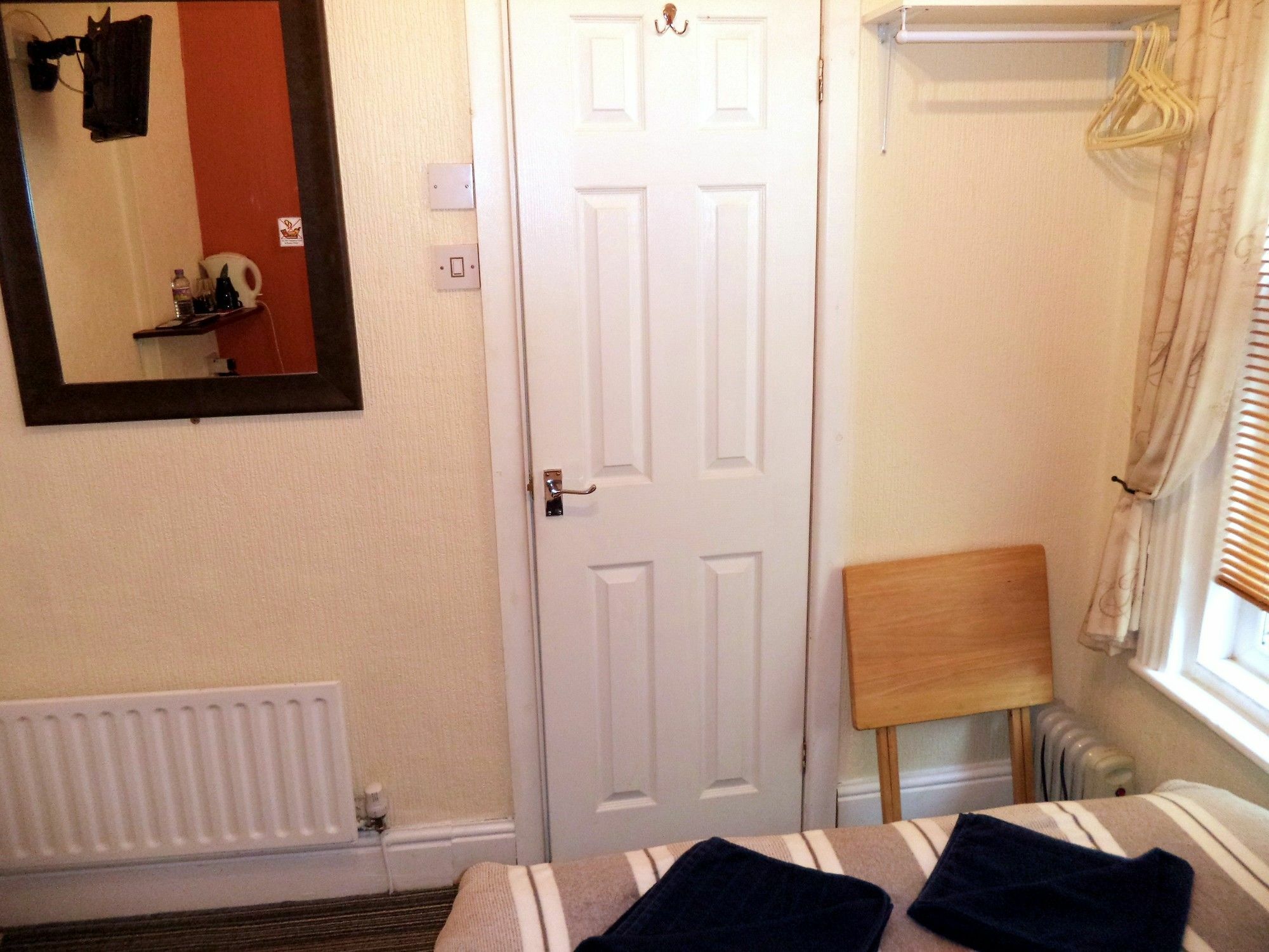 Phoenix Guest house 2*
